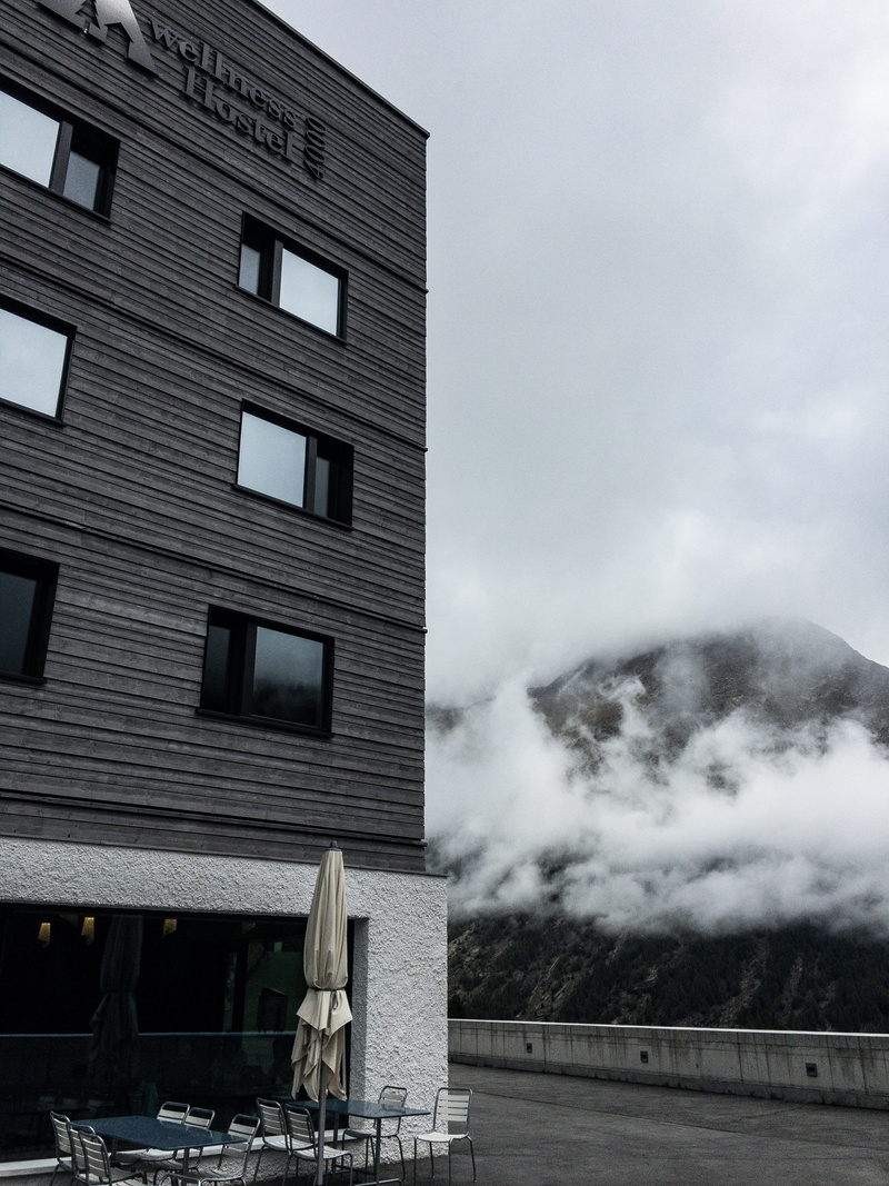 built structure, outdoors, low angle view, pollution, sky, 4K, swiss, city, hotel, architecture, september, berge, trees, wood, wald, switzerland, lager