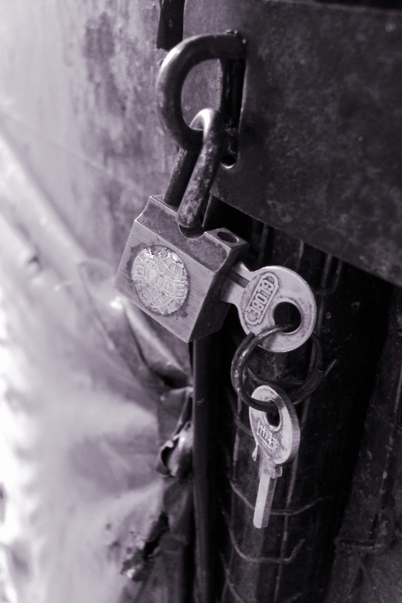 blocked, padlock, secure, selective focus, safeguard, hanging, outdoors, guard, safety, secrecy, metal, open, safe, forbidden, love, security, lock, no people