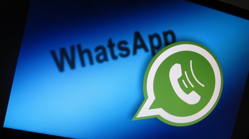 message, text, information, soon, smartphone, chart, green, lecture, computer network, communicate, close-up, sign, communicative, guidance, network, no people