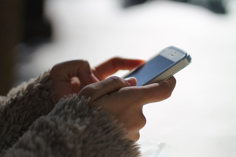 mobile phone, chat, call, close-up, telephone, iphone, white, person, human body part, connection, brown, human hand, communication, portable information device