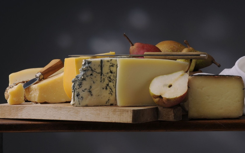 no People, knifes, indulgence, pear, table, variation, yellow, fruit, apple - fruit, snack, cutting board, temptation, appetizer, delicatessen, gourmet