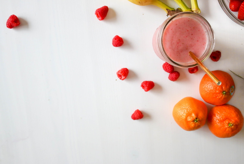 citrus fruit, banana, temptation, juicy, yellow, wellbeing, healthy eating, raspberry, refreshment, meal, glass, minimal, directly above, no people, healthy