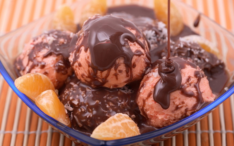 sweet Food, close-up, chocolate, sweet Sauce, bowl, candy, melting, brown, indoors, ice-cream, ice, fruit, chocolate Sauce, gourmet, chocolate Candy, indulgence