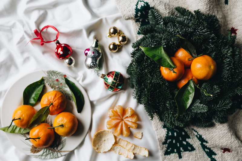 table, sweet, food and drink, fruit, orange color, food, tangerine, citrus, high angle view, christmas decoration, still, directly above, christmas ornament