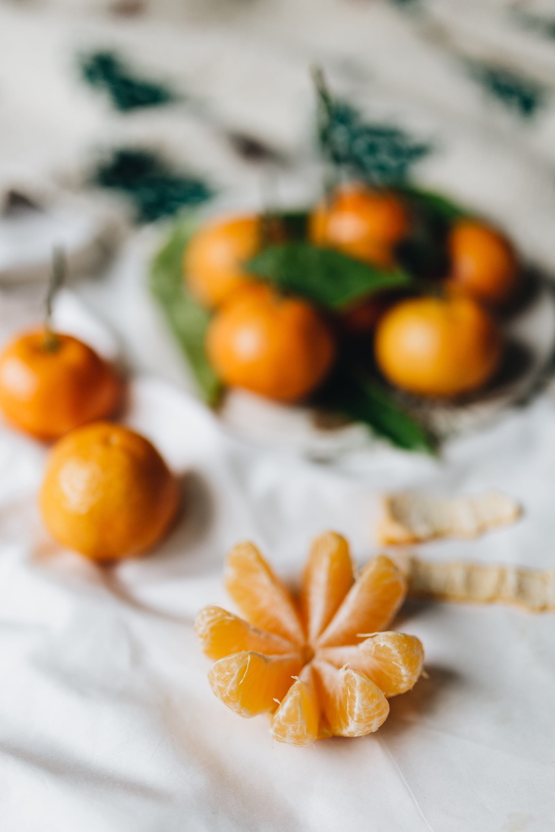still life, healthy eating, mandarin, orange - fruit, orange, focus on foreground, flat, fruit, flatlay, orange color, celebration, citrus, winter cherry