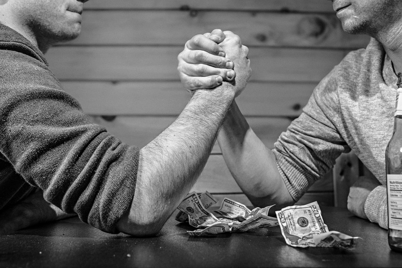 bet, real people, fight, money, human hand, boys, rival, economy, strength, discussing, comparison, conflict, rivalry, men, power, males, success, black-and-white