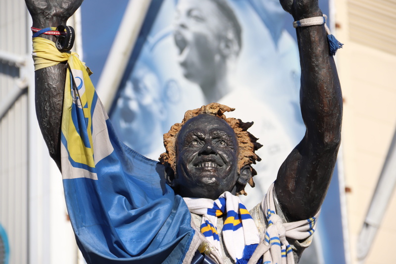 bremner, sculpture, representation, billy, belief, religion, football, sports, focus on foreground, low angle view, elland road, 5K, creativity, leeds united
