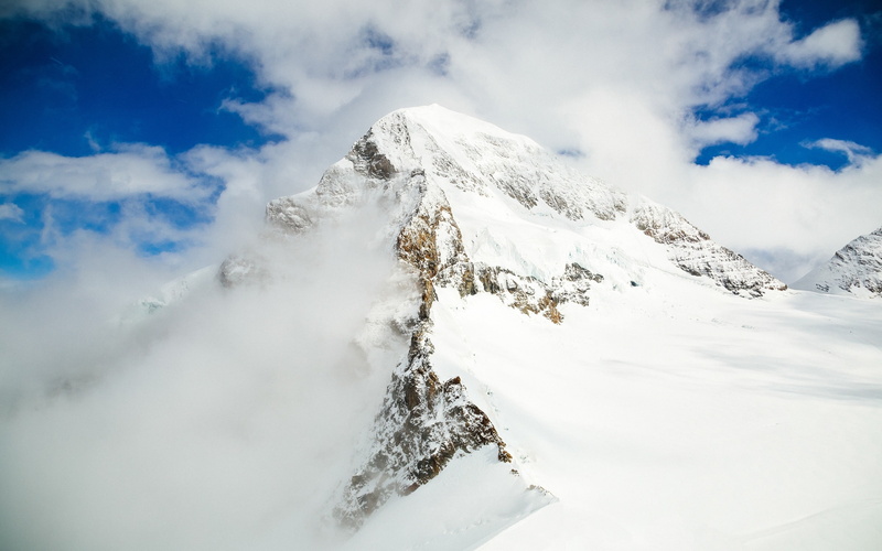 high, cold temperature, beauty in nature, extreme weather, tranquil scene, mountain peak, environment, scenics - nature, snowcapped mountain, non-urban scene