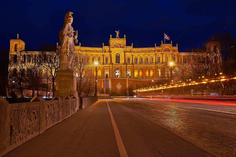 upper bavaria, no people, old, government, city, old town, national museum, evening, door, historically, building, munich, figure, isar, beige, wood, helm