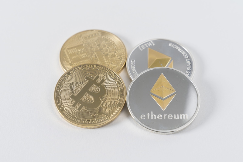 white background, currency, round, silver, studio shot, gold colored, colored, close-up, savings, ethereum, coint, investment, gold, metal, bitcoins, no people