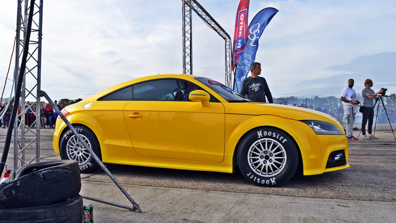 Drag Racing Romania, yellow, 4K, adult, people,  Romania, men, Audi, drag, taxi, car, architecture, land vehicle, yellow taxi, flag, city, outdoors, motor vehicle