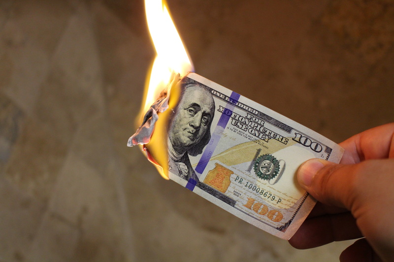 dollars, 5K, indoors, hand, wealth, holding, benjamin, currency, s, adult, 100, benjamin franklin, finance, human hand, fire, u, burning, benjamins, cash