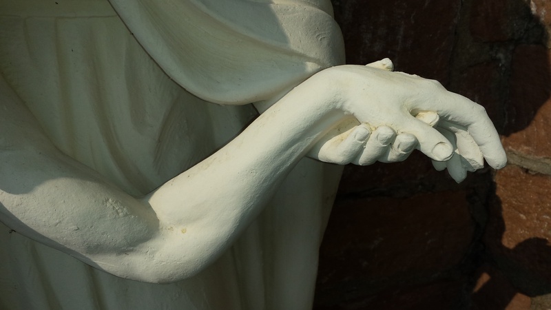 statue, attention, architecture, respect, hand, recognition, sculpture, human representation, 4K, male likeness, nature, day, craft, body part, art and craft
