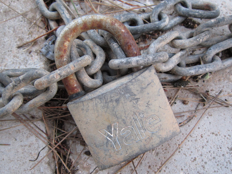 chain, steel, capping, privacy policy, safety, lock, obsolete, abandoned, shut off, connection, tangled, padlock, outdoors, nature, blocked, old, castle