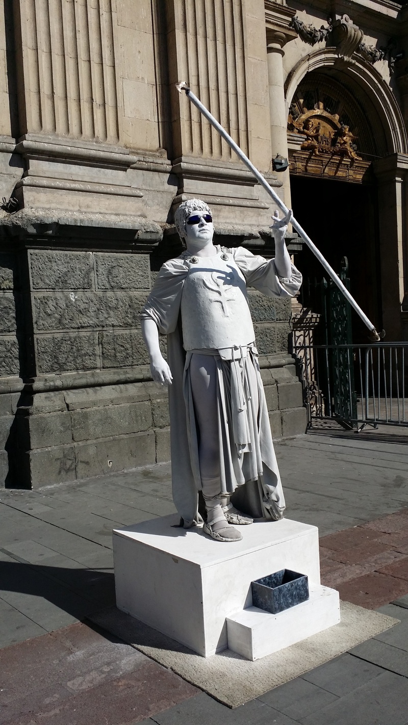 sunlight, cheats, the past, travel destinations, memorial, day, outdoors, male likeness, sculpture, representation, model, statue, building exterior, nature