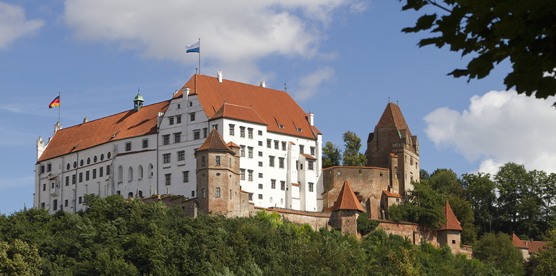 nature, holiday, Germany, southern bavaria, day, landshut, building, tree, building exterior, middle ages, Landshut, residential district, outdoors, trausnitz castle
