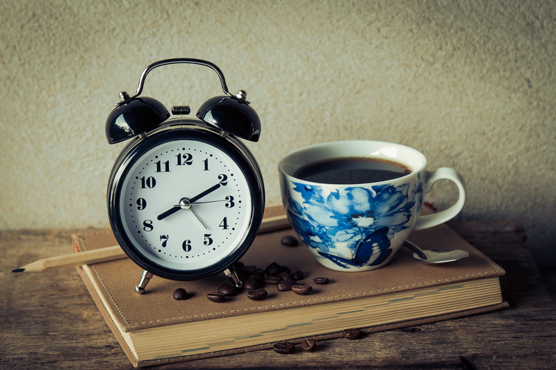 blue, table, alarm, publication, teapot, floral pattern, wall - building feature, floral, food and drink, ceramic, day, old-fashioned, tea cup, book, 2K