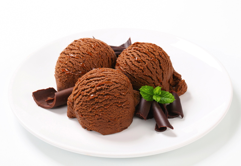 the sweetness, dairy product, ice cream, chocolate, brown, food and drink, unhealthy eating, food styling, 5K, mint, mint leaf - culinary, sweet, sweet food