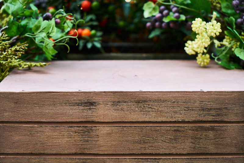 food and drink, nature, copy space, beauty, leaves, no people, botanical, plant, color, plant part, table, focus on foreground, close, garden, flower pot