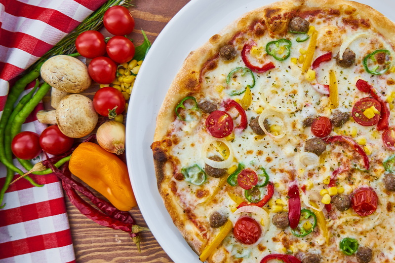 tomato, ready-to-eat, wood-fibre boards, healthy eating, background, food and drink, freshness, mushrooms, close-up, ham, italian food, slice, cafe, food