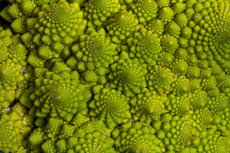 closeup, green color, romanesco, freshness, no people, natural pattern, textured, close-up, cauliflower, repetition, vegetables, broccoli, healthy eating
