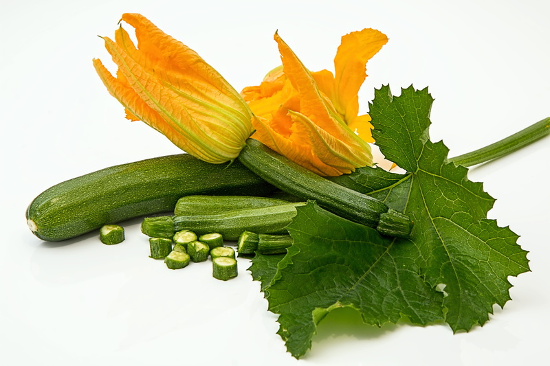 courgette, leaf, cucurbita pepo, plant part, green color, raw food, food and drink, indoors, vegetarian, garden vegetable, vegetable, dieting, yellow, green