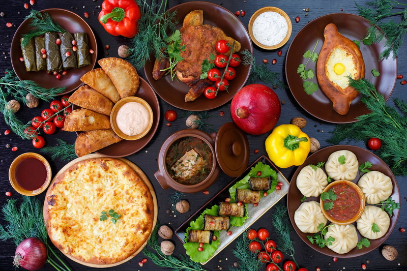 Georgian cuisine, 2K, dolma, meat, khinkali, cuts, tomatoes, kharcho, eggplant, cilantro, khachapuri