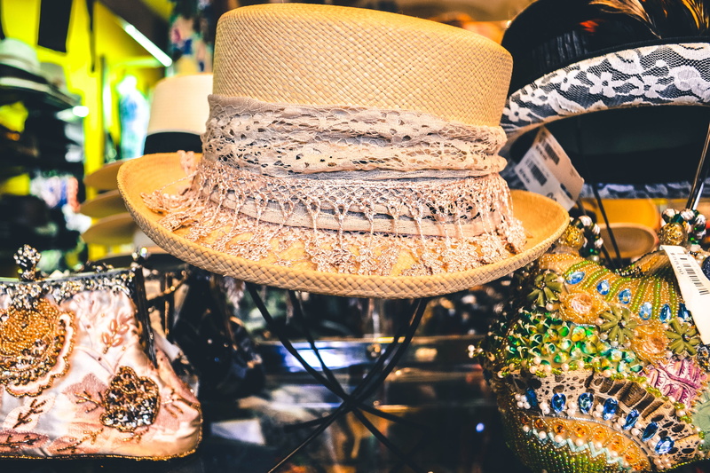 straw hat, choice, outdoors, store, market, color, thing, 4K, artsy, hat, louisiana, new orleans, close-up, retail display, for sale, design, trendy, detail