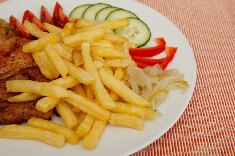 beef, ready-to-eat, lunch, dish, dinner, fast food french fries, french fries, diet, close-up, 4K, food and drink, fruit, chips, french, restaurant, meat