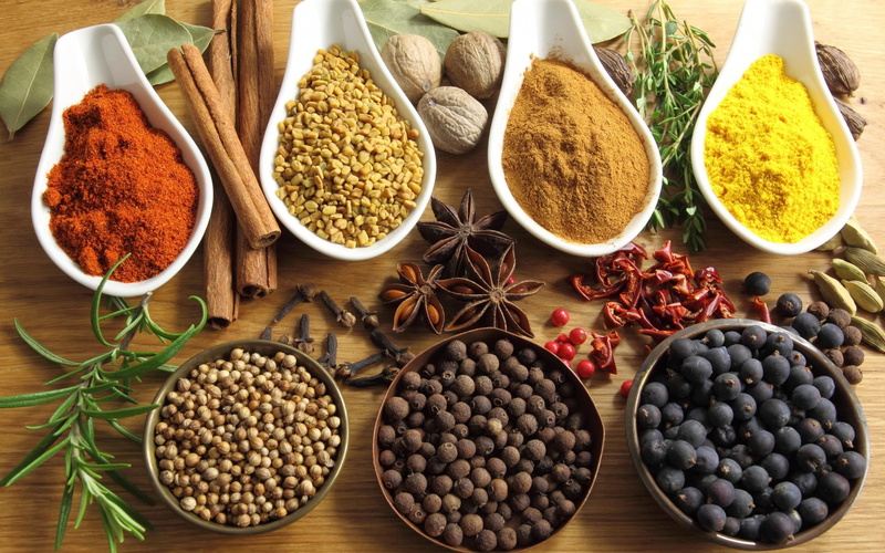high angle view, pepper, turmeric, curry Powder, backgrounds, 2K, seasoning, paprika, multi Colored, spoon, anise, scented, wood - Material, close-up