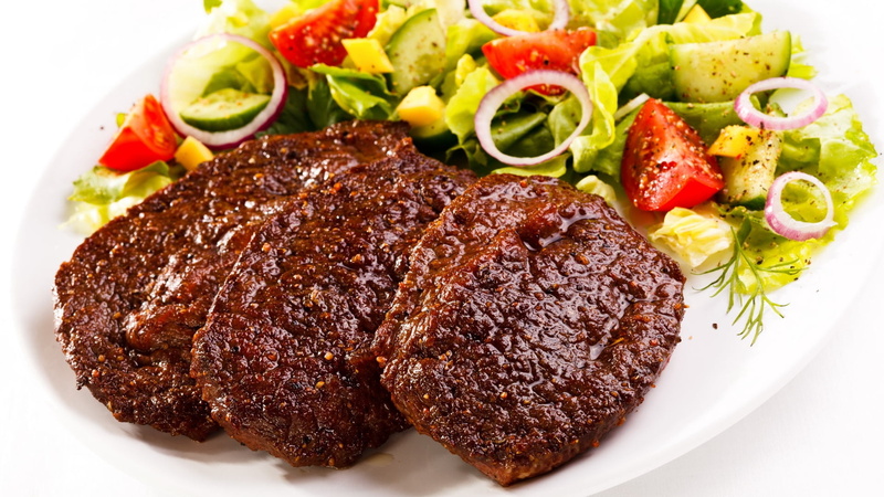 food And Drink, gourmet, ripe, lunch, salad, red meat, vegetables, studio Shot, beef, food, prepared Potato, fillet, restaurant, tomato, barbecue Grill