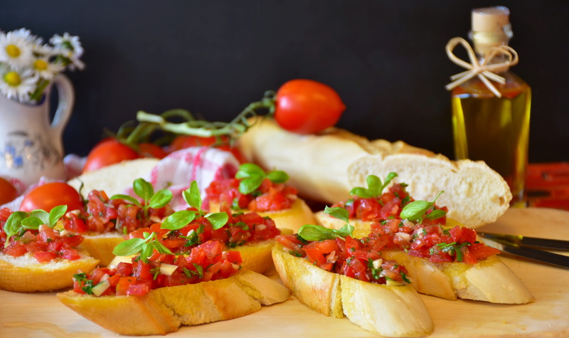 vegetarian, black background, gourmet, french food, staple food, garlic, healthy, red, bake, preparation, wellbeing, food, bread slices, finger food, parsley