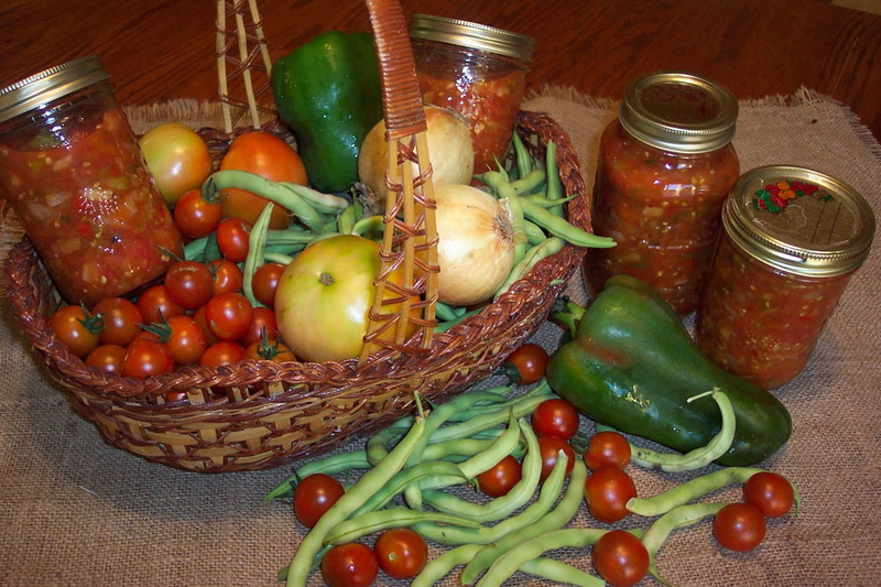 beans, home, large group of objects, ingredient, container, indoors, brown, choice, 720P, harvest, vegetable, no people, made, pepper, wellbeing, preserving