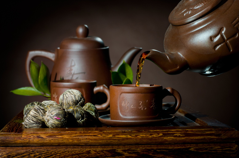 kettle, 4K, mug, brown, still life, tea, leaves, saucer, refreshment, tea cup, welding, no people, black background, close-up, freshness, teacup, Cup