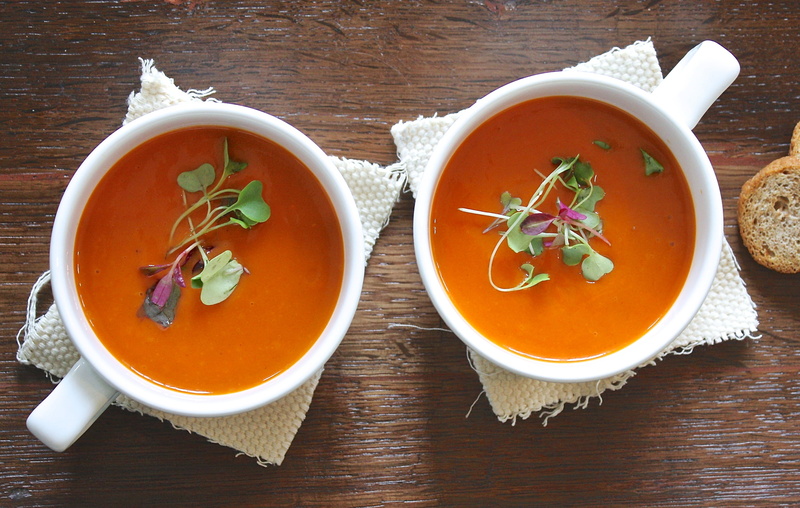 no people, freshness, appetizer, fresh, homemade, vegetarian, vegetable, still life, wellbeing, plate, vegetable soup, 2K, garnish, herb, directly above