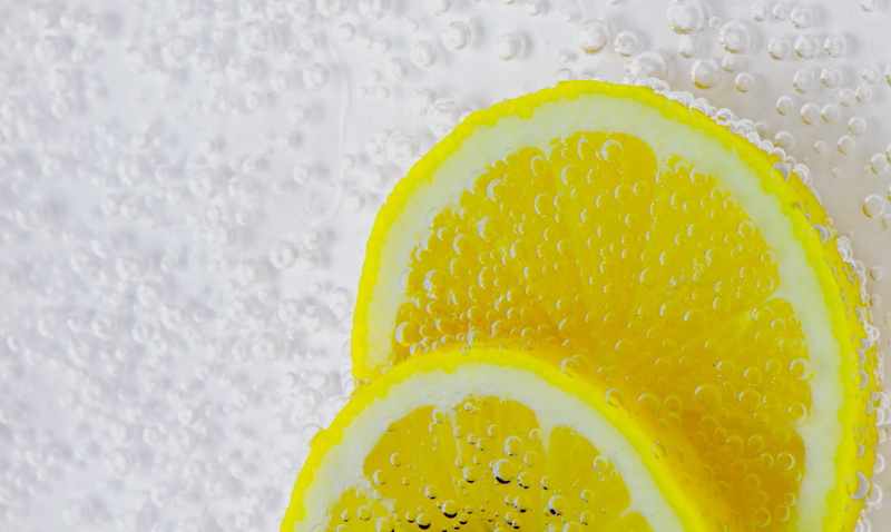citrus, fruit, lemon, selective, fresh, tropical, natural, healthy eating, tonic water, lime, focus, drop, wet, juicy, liquid, vegetarian, slice, no people