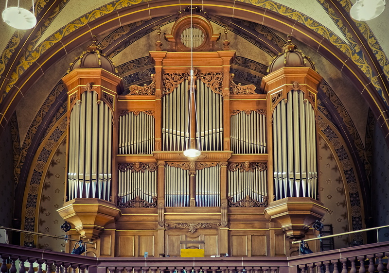 interior view, organ, metal, religion, religious, no people, organ whistle, place of worship, whistle, spirituality, ceiling, gilded, church music, ornaments