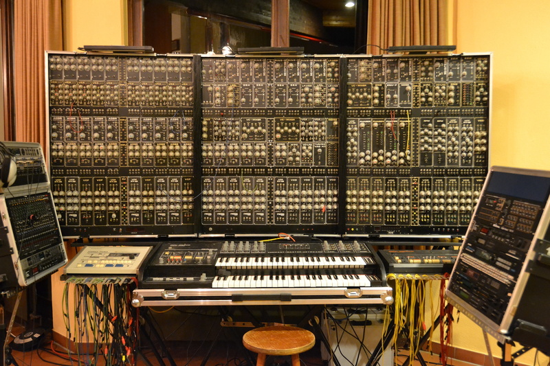 4K, synthesizer