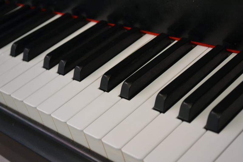 equipment, piano key, pattern, keyboard, close-up, vintage, no people, song, musical equipment, key, high angle view, synthesizer, full frame, entertainment
