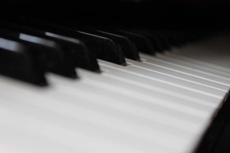 equipment, composer, white, musical equipment, audio, close-up, black color, piano, music, octave, composition, artistic, piano key, key, performance, design
