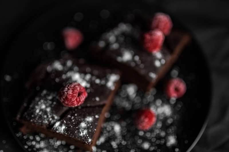 bean, dessert, food and drink, BROWNIE, peanut, raspberry, macro, sweet food, RED BEAN, PEANUT BUTTER, berry fruit, delicious, no people, butter, day, cake