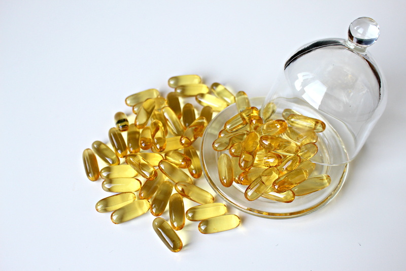 glass, healthy, healthcare and medicine, large group of objects, healthcare, patch up, tablet, wellbeing, jewelry, herbal medicine, medication, food and drink