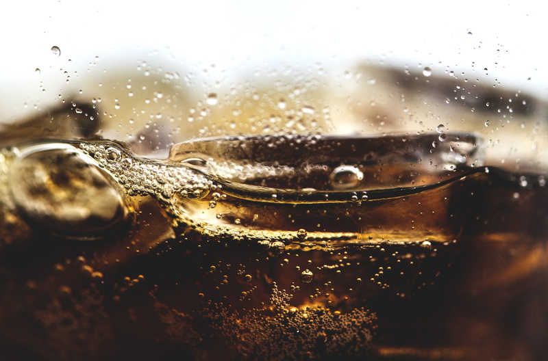 refreshment, ice, food and drink, fizzy, soda, drink, purity, 4K, tasty, drinking glass, wet, cola, raindrop, close-up, Soda pop, glass, transparent, ice cubes