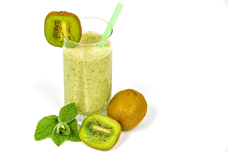 cut out, drink, kefir, eating, breakfast, smoothie, refreshment, diet, in the morning, indoors, mint, green color, glass, 5K, mixed, protein shake, blended drink