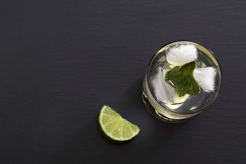 garnish, lemon, fruit, party, mint, slice, alcoholic, no people, caipi, household equipment, recipe, mint leaf - culinary, caipirinha, citrus fruit, drinking glass