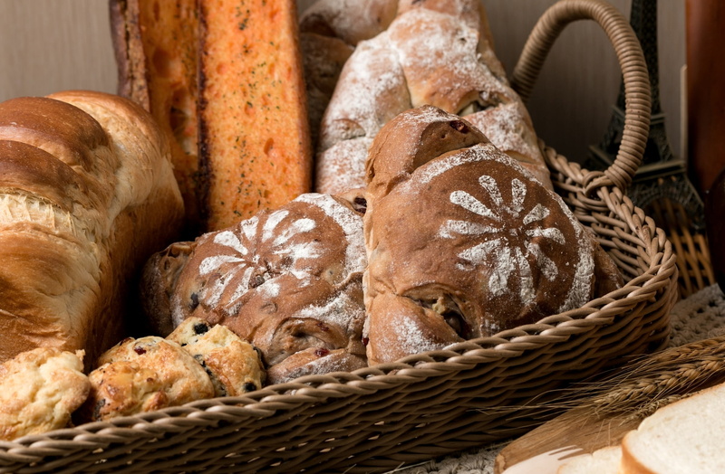 close-up, loaf of bread, 1080P, food, no people, choice, indoors, freshness, bread, baked, container, brown bread, brown, french food, healthy eating