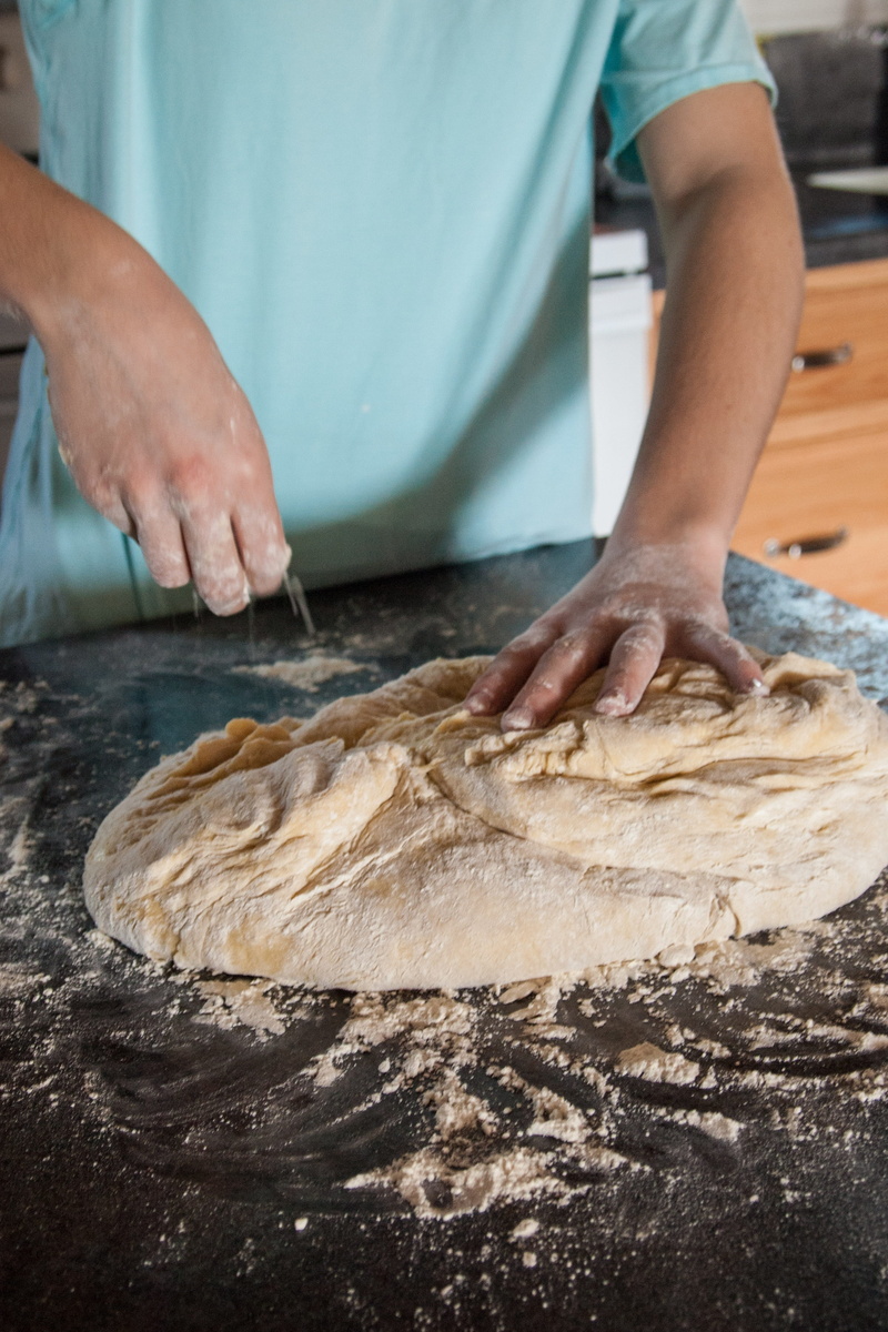 food, tasty, wheat, homemade, preparing food, bakery, midsection, cook, 4K, human hand, baker, eating, indoors, kneading, skill, pizza, home, healthy