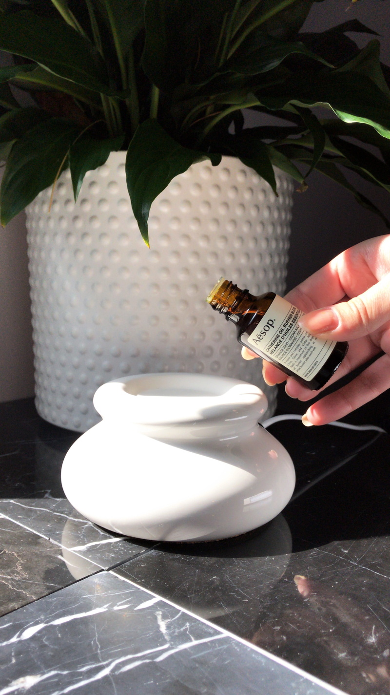 2K, one person, ylang ylang, table, indoors, nature, leisure activity, alternative medicine, ceramic, oil diffuser, holding, plant, day, doterra, holistic healing