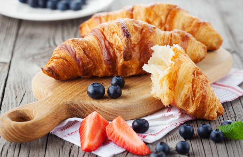 sweets, strawberries, croissants, mint leaves, food, cutting board, 1080P, blueberries