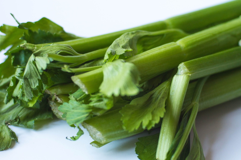 food and drink, no people, organic, nutrition, studio shot, green color, plant part, dieting, large group of objects, wellbeing, close-up, fresh, lettuce